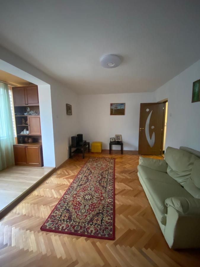Maria'S Apartments Targu Mures Exterior photo